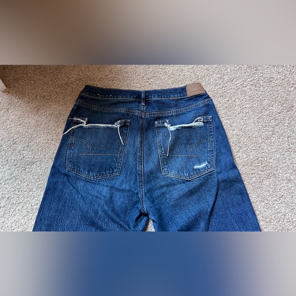 American Eagle, Women’s, 90s Flare, Comfort Stretch Waistband, Jeans. - Picture 10 of 11